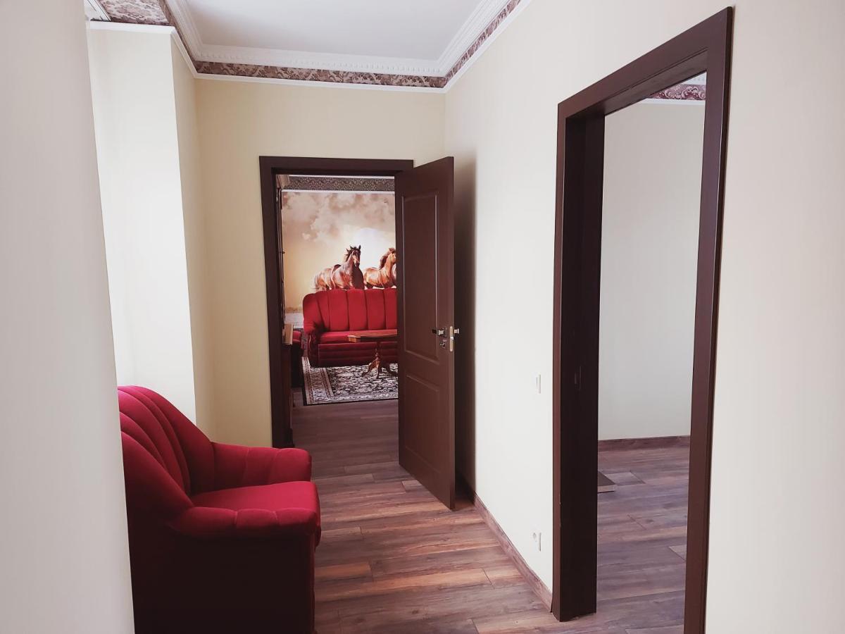 Jurmala, Latvija Apartment ภายนอก รูปภาพ